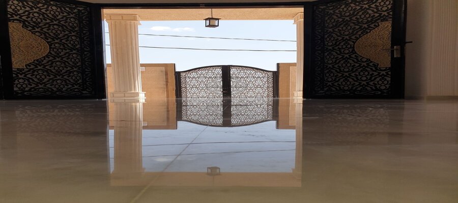 جلي الكرانيت والبلاط