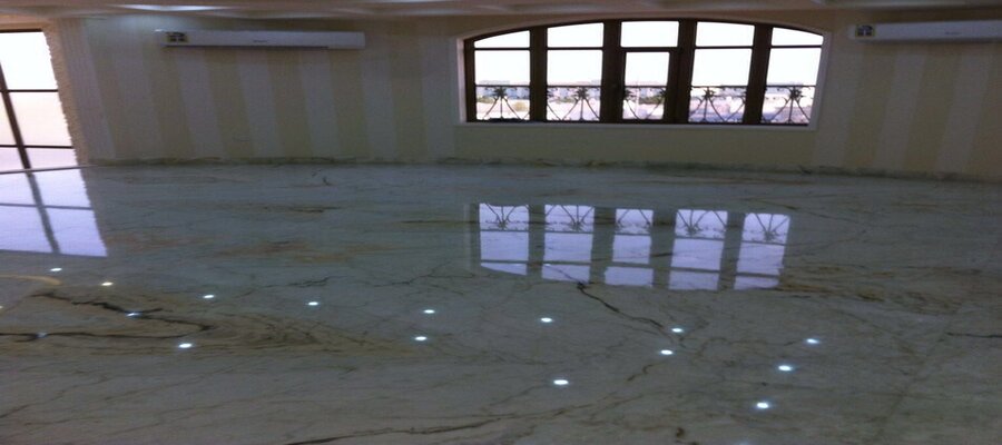 تلميع الرخام بالكريستال